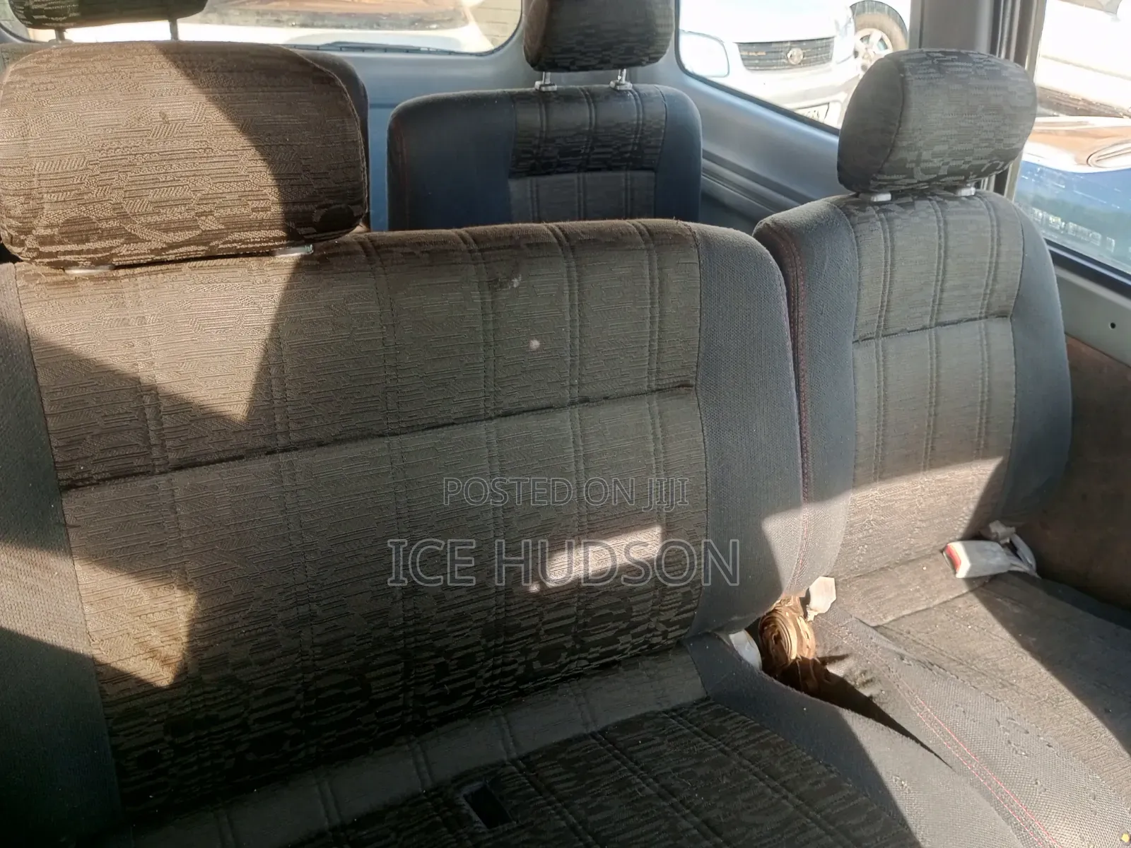 Toyota Noah 2003 Silver