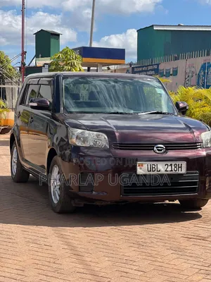 Toyota Rumion 1.5 FWD 2021 Maroon