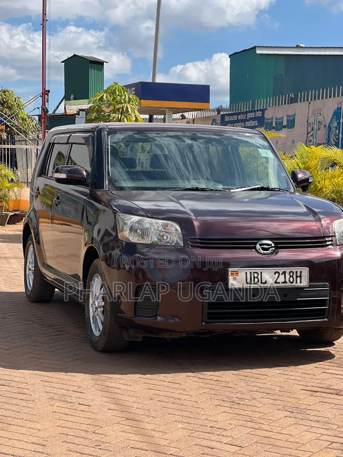 Toyota Rumion 1.5 FWD 2021 Maroon