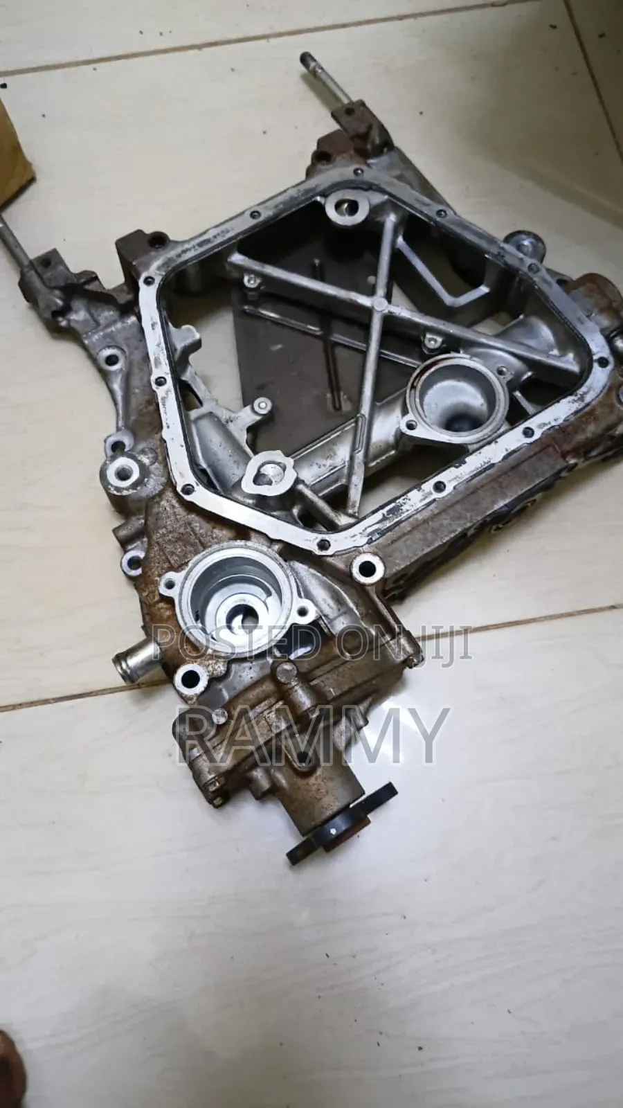 Subaru Forester 2015 Non-Turbo Gear Box and Different Engine Parts