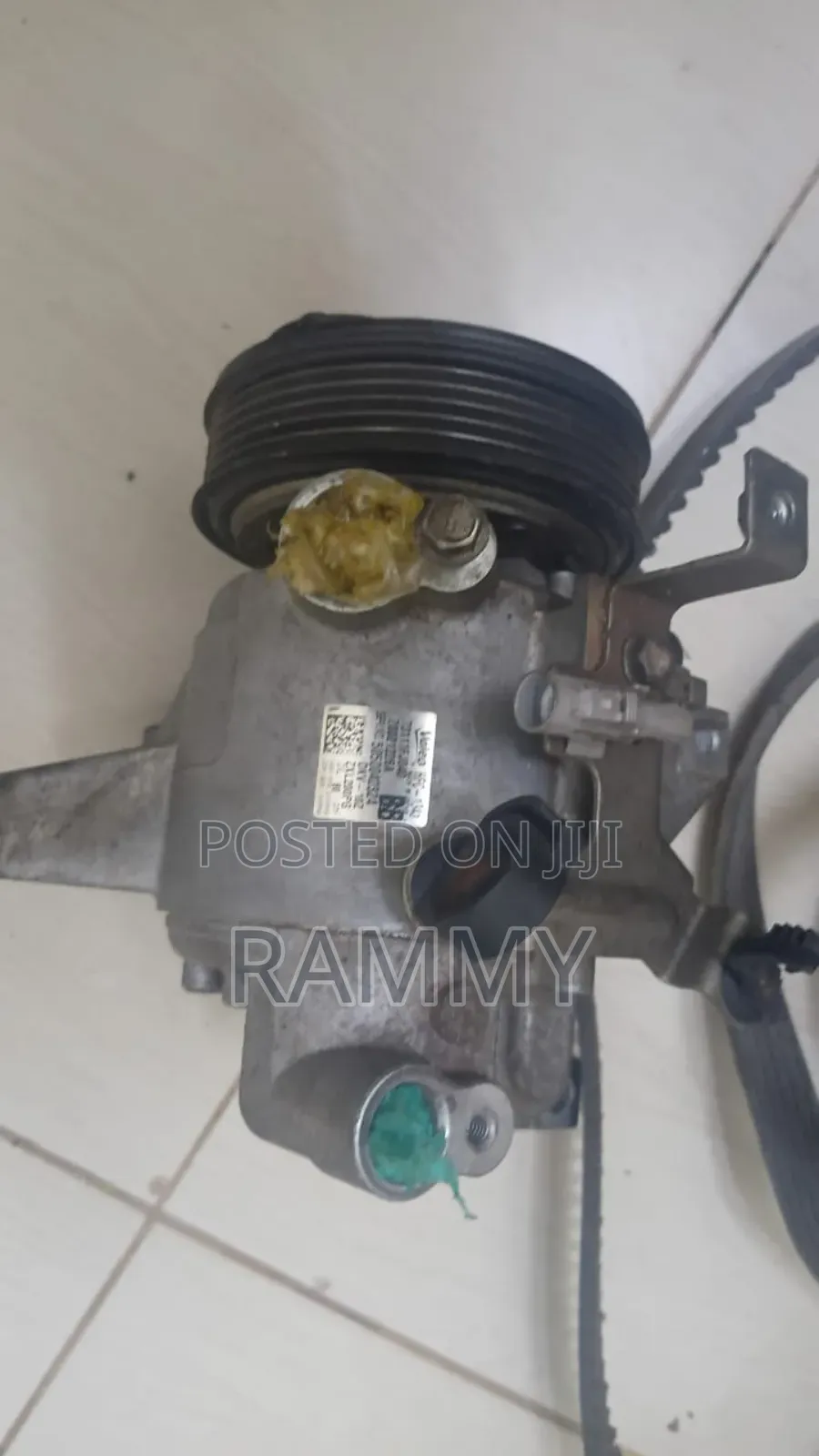 Subaru Forester 2015 Non-Turbo Gear Box and Different Engine Parts