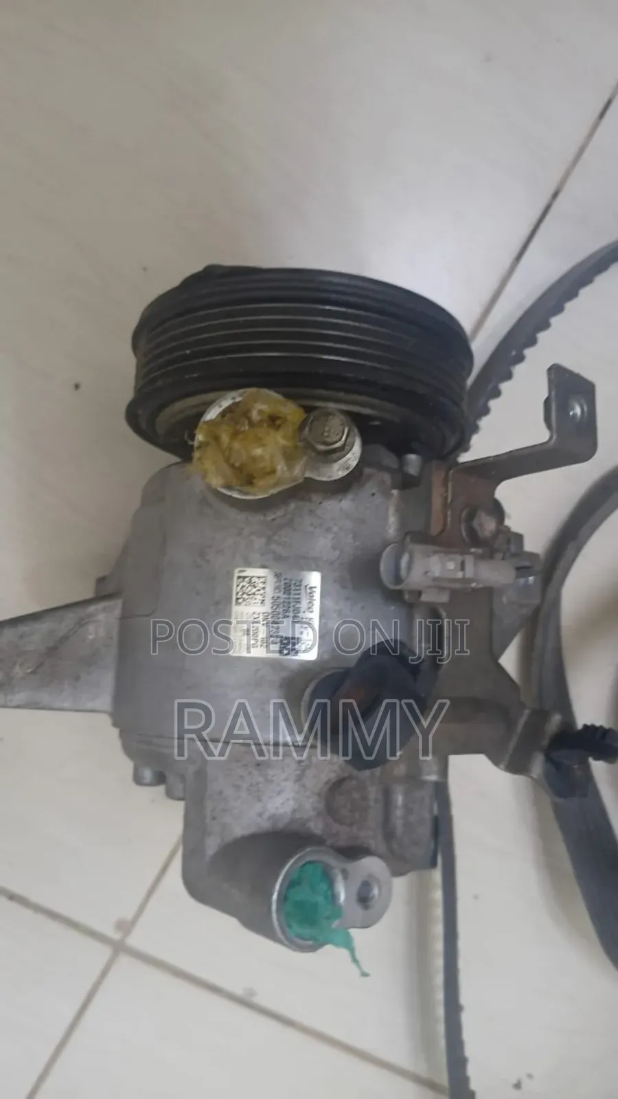Subaru Forester 2015 Non-Turbo Gear Box and Different Engine Parts