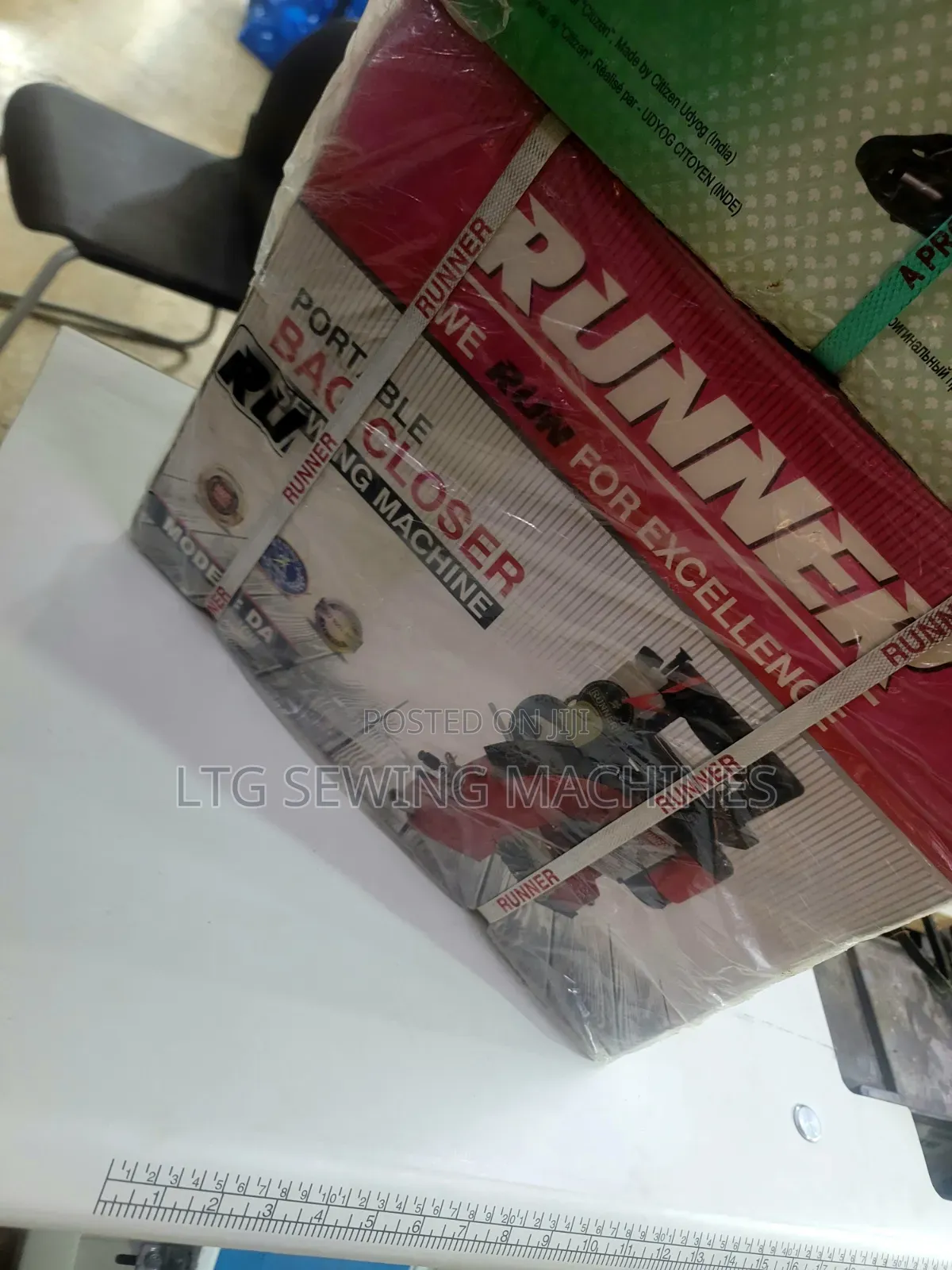 Runner Bag Croser Sewing Machine