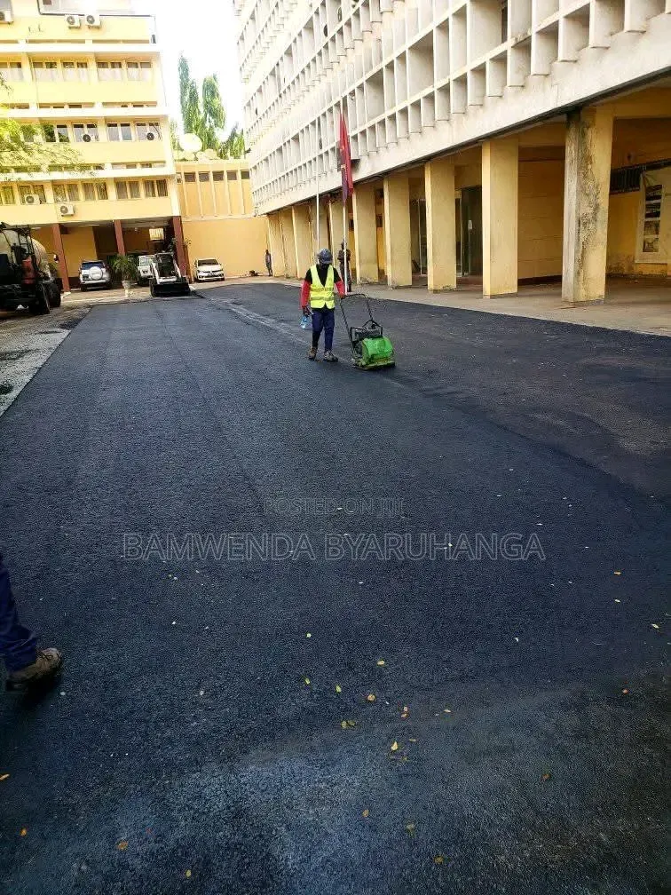 Tarmac, Pavers And Compound Levelling