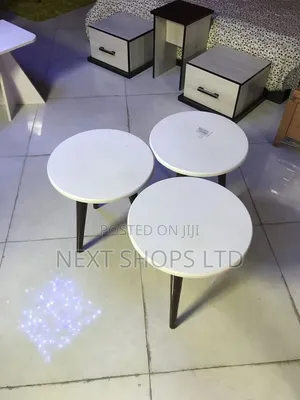 Centre Tables/Classic Center Table/Center Tables/Centre/Coffee Table1b