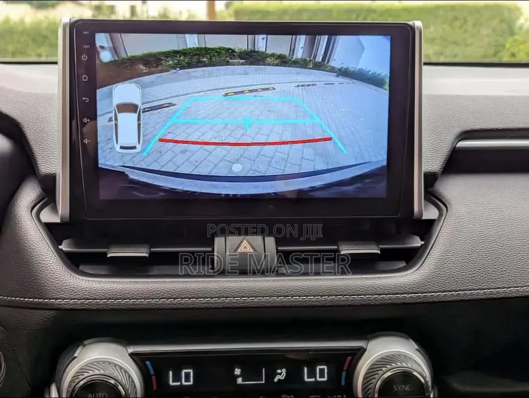 Toyota RAV4 XLE AWD 2020 Silver
