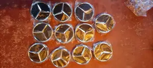 Mercedes Centre Caps