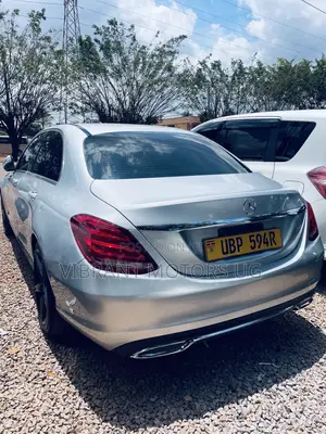 Mercedes-Benz C200 2014 Silver