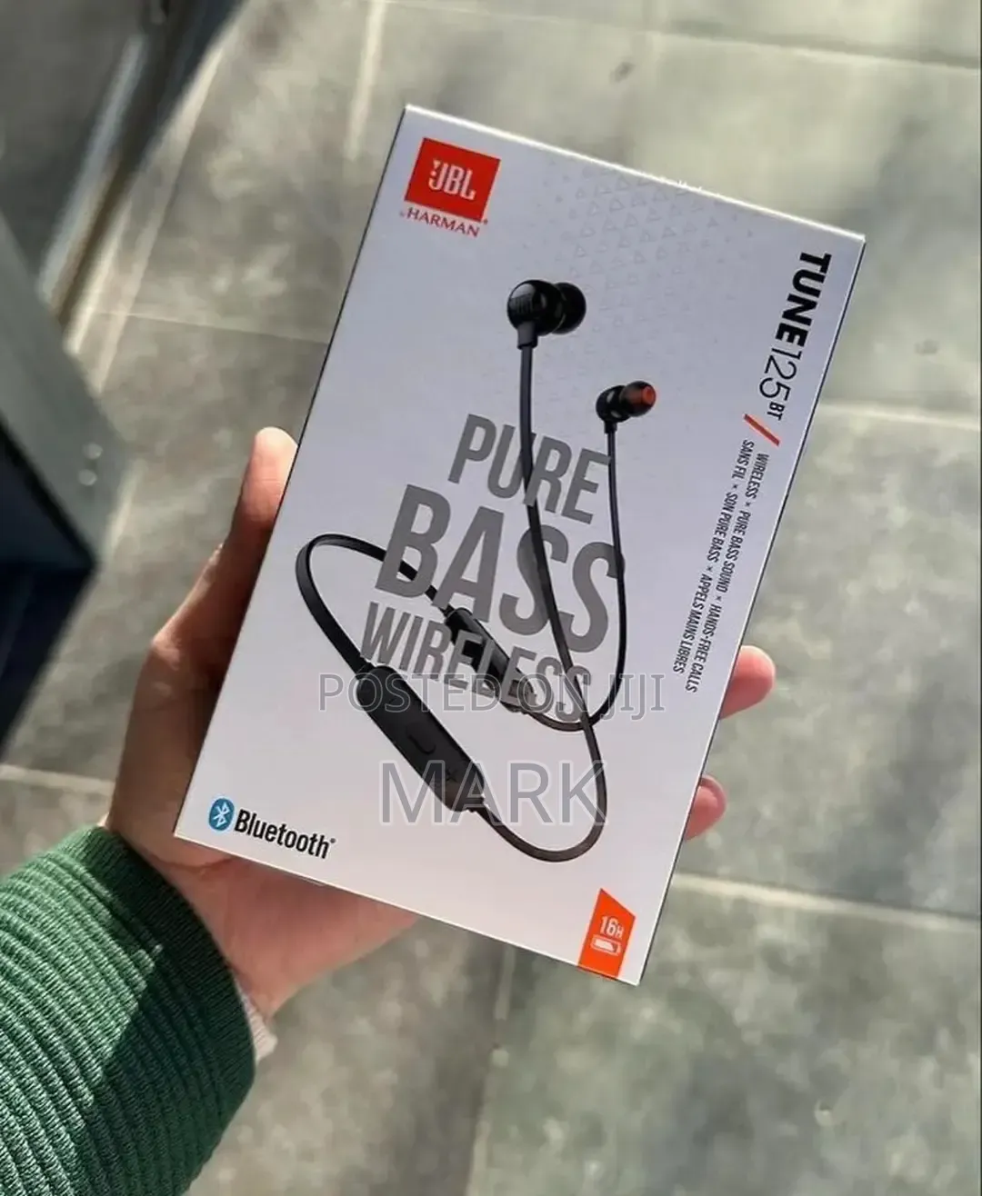 JBL Pure Bass Tune 15bt