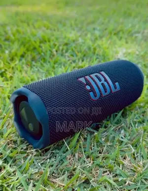 Flip 5 JBL Quality Sounds Bluetooth Speaker