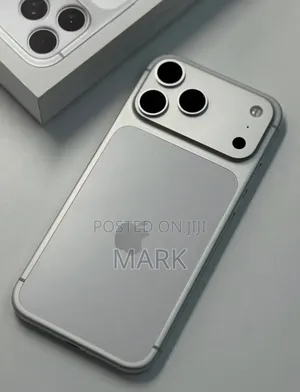 New Apple iPhone 17 Pro Max 256 GB Silver