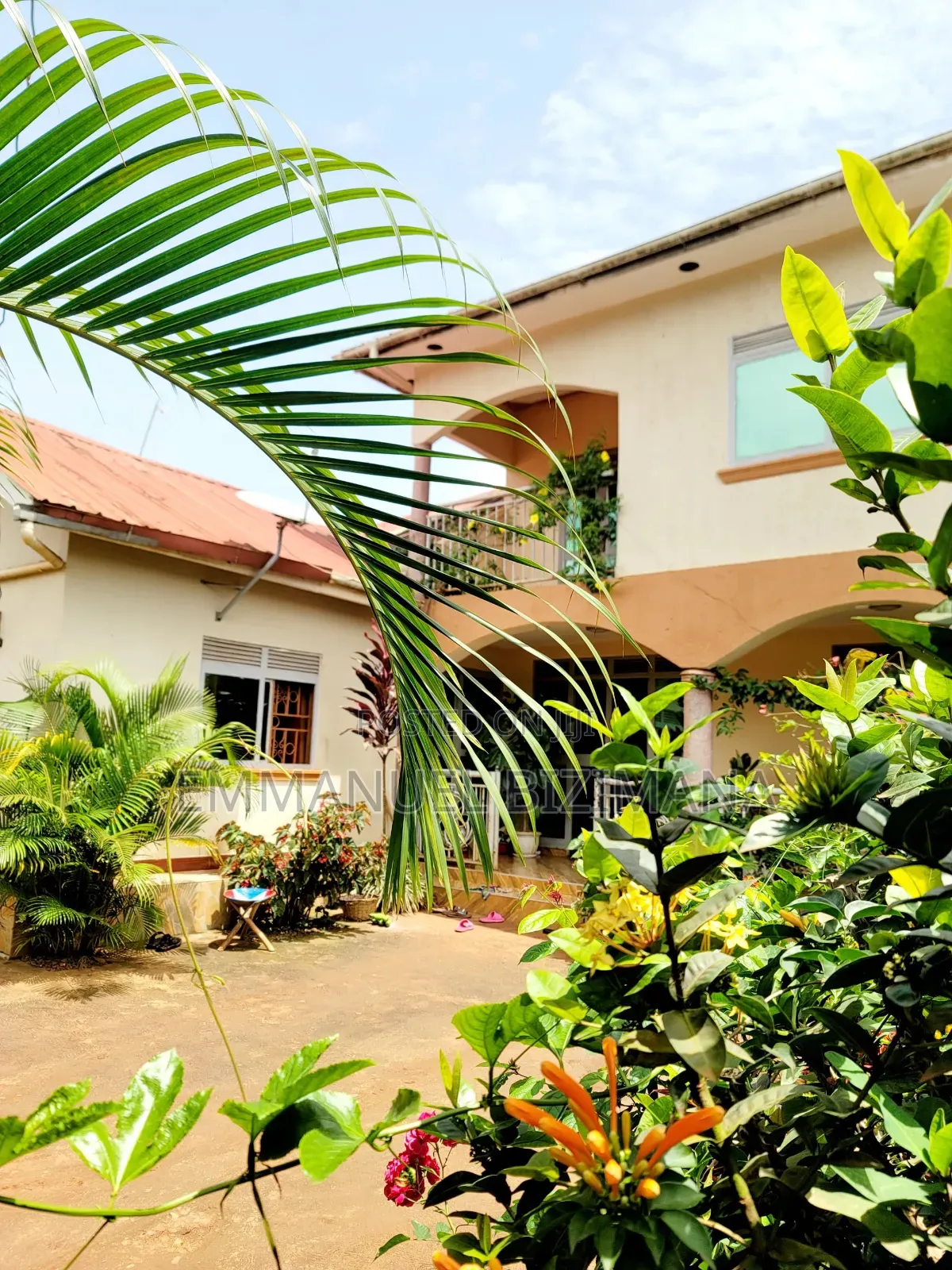 Furnished 4bdrm House in Kajansi, Central Division for sale