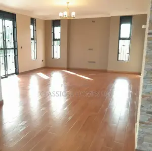 5bdrm Duplex in Kigo, Central Division for rent