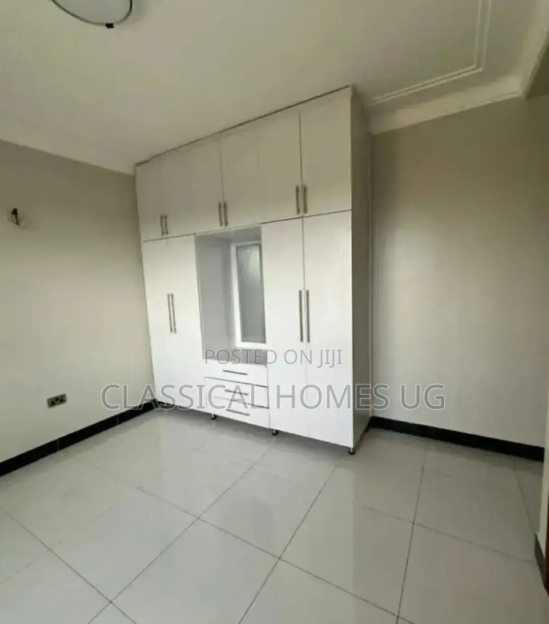3bdrm Apartment in Lubowa Entebbe Road, Central Division for rent