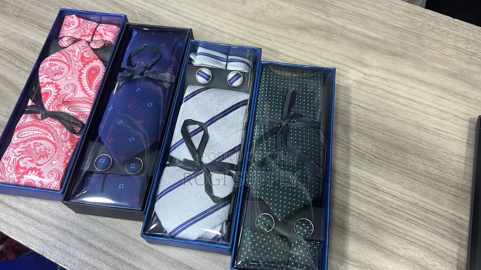 Ties for Suits