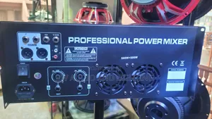 8 Ch Power Amp Mixer 500w