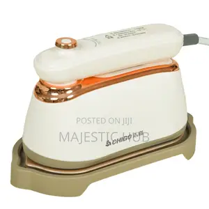 Handheld Garment Steamer – 180ml Foldable Handle, Fast Wrinkle Remove