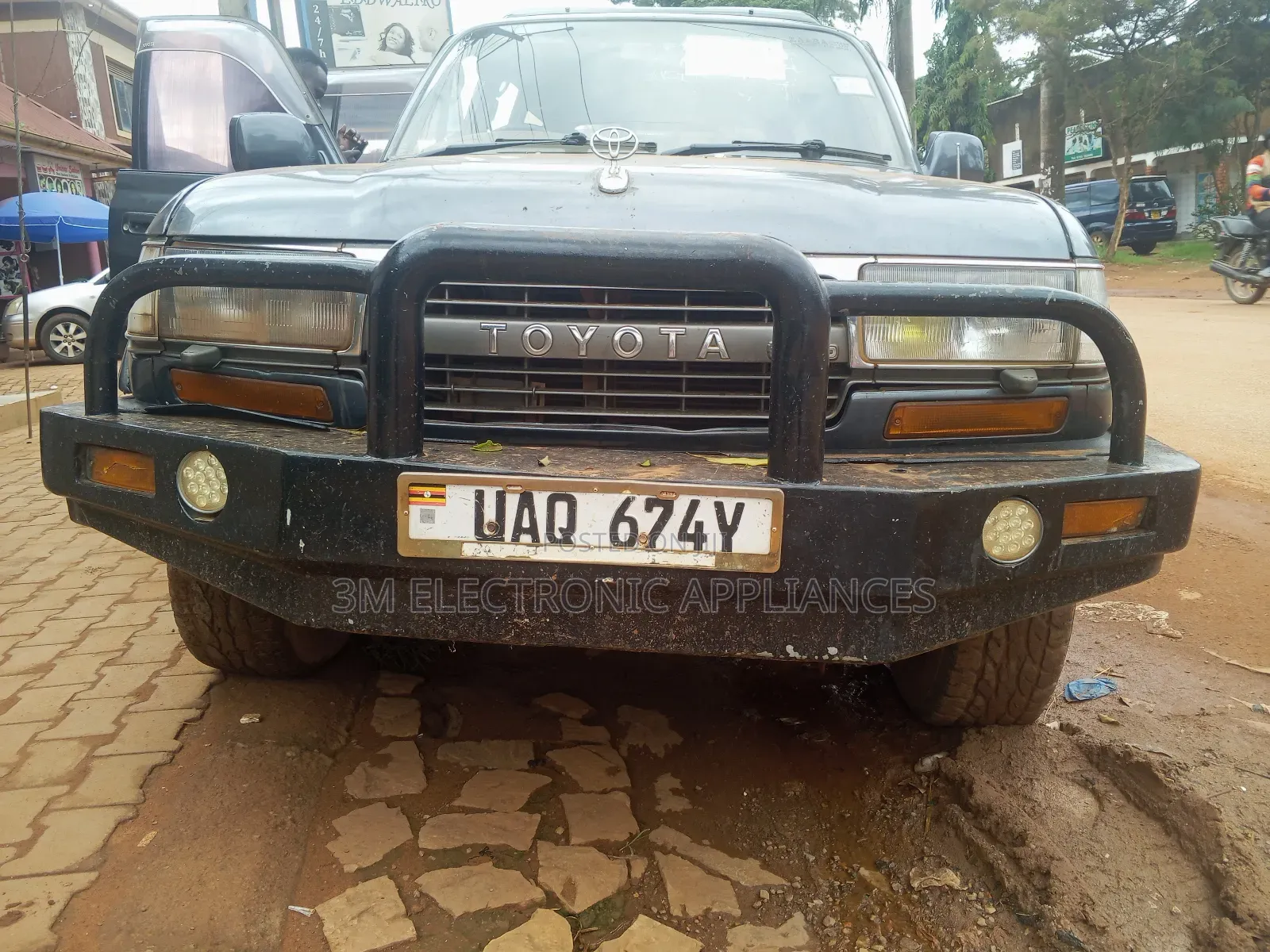 Toyota Land Cruiser 1998 Green