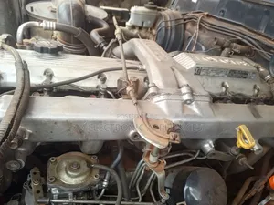 Toyota Land Cruiser 1998 Green