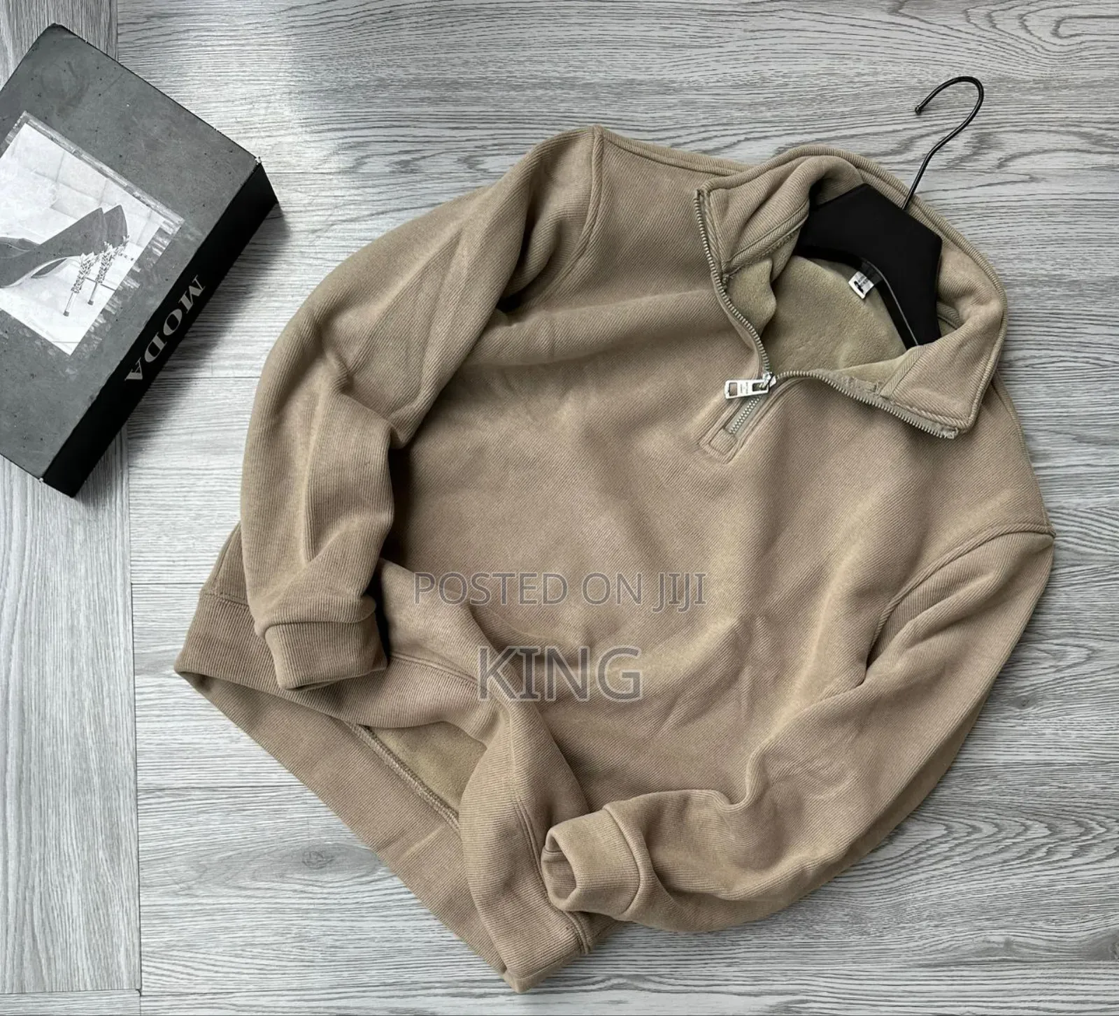 Premium Quarter-Zip Collar Sweater
