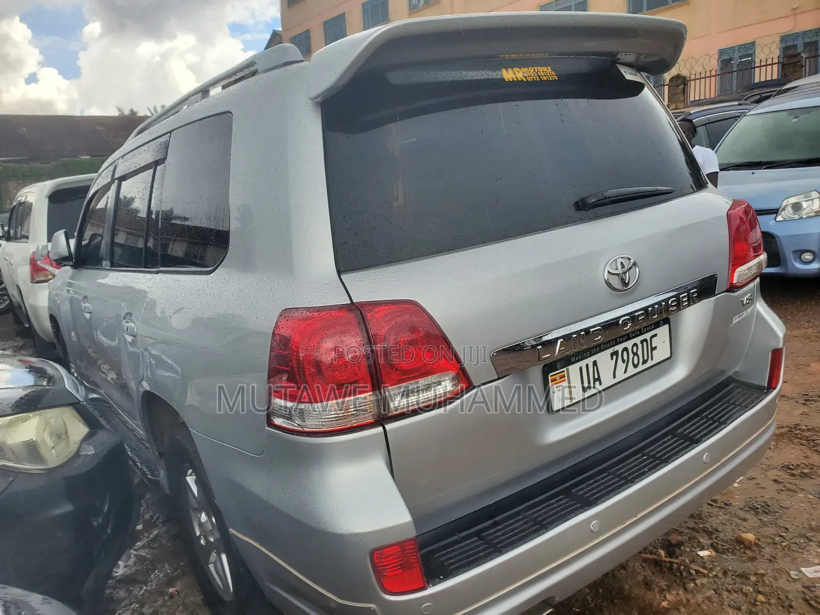 Toyota Land Cruiser 2010 Silver