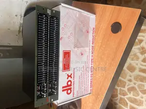 DBX 2231 Equilizer