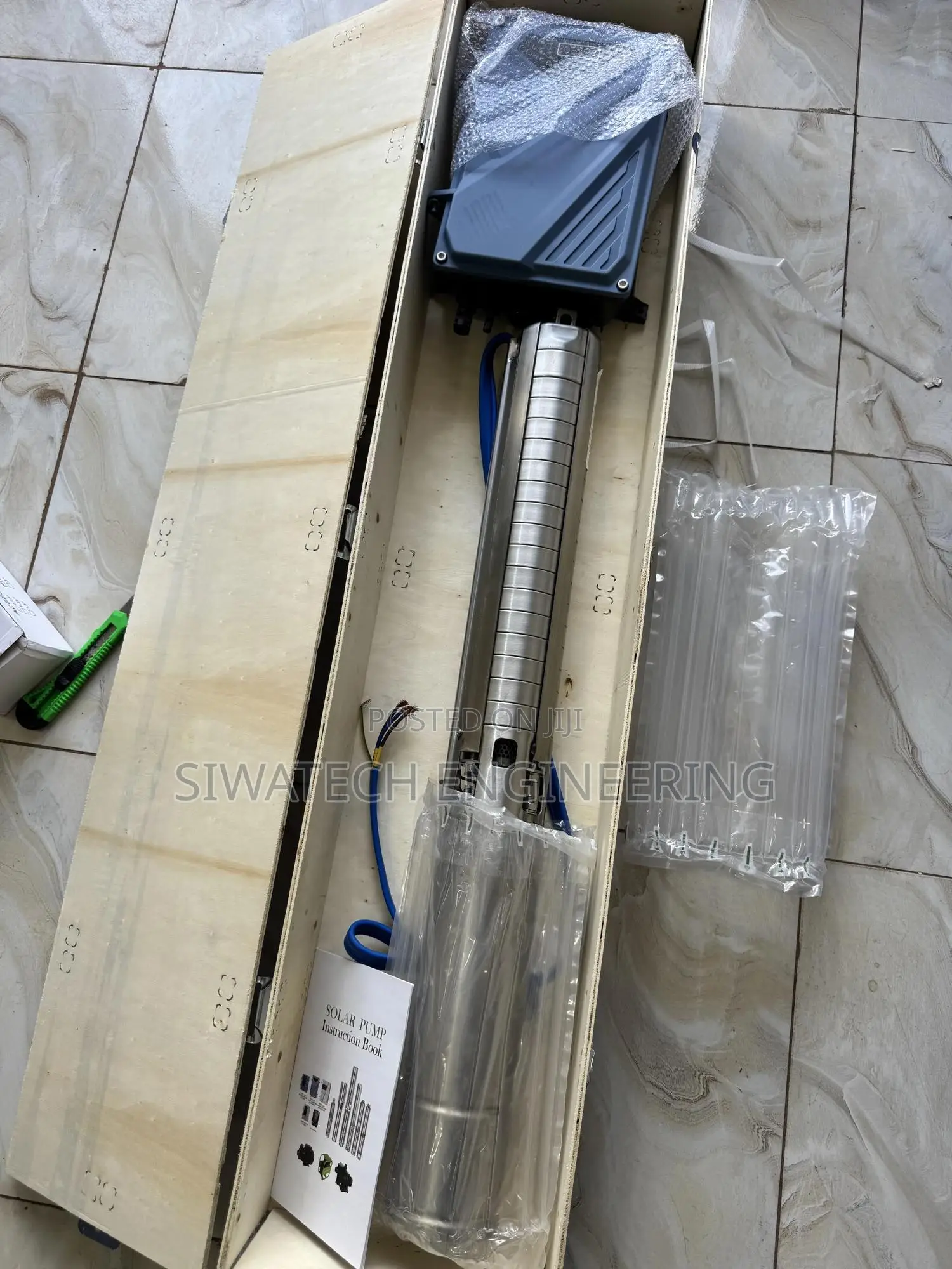 200m Ac/Dc Submersible Water Pump, 11cubics/Hr 4kw Motor. 2” Outlet