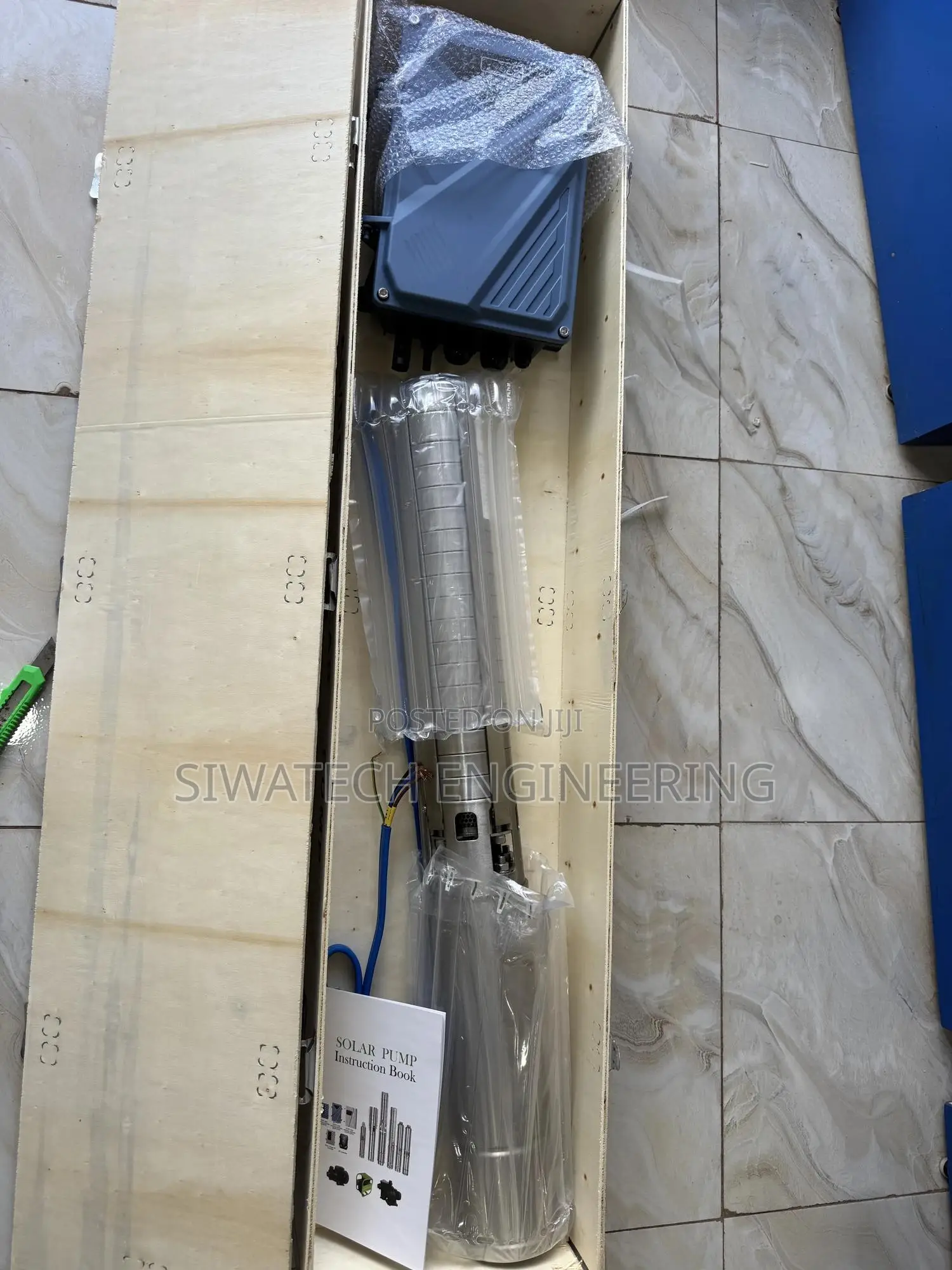 200m Ac/Dc Submersible Water Pump, 11cubics/Hr 4kw Motor. 2” Outlet