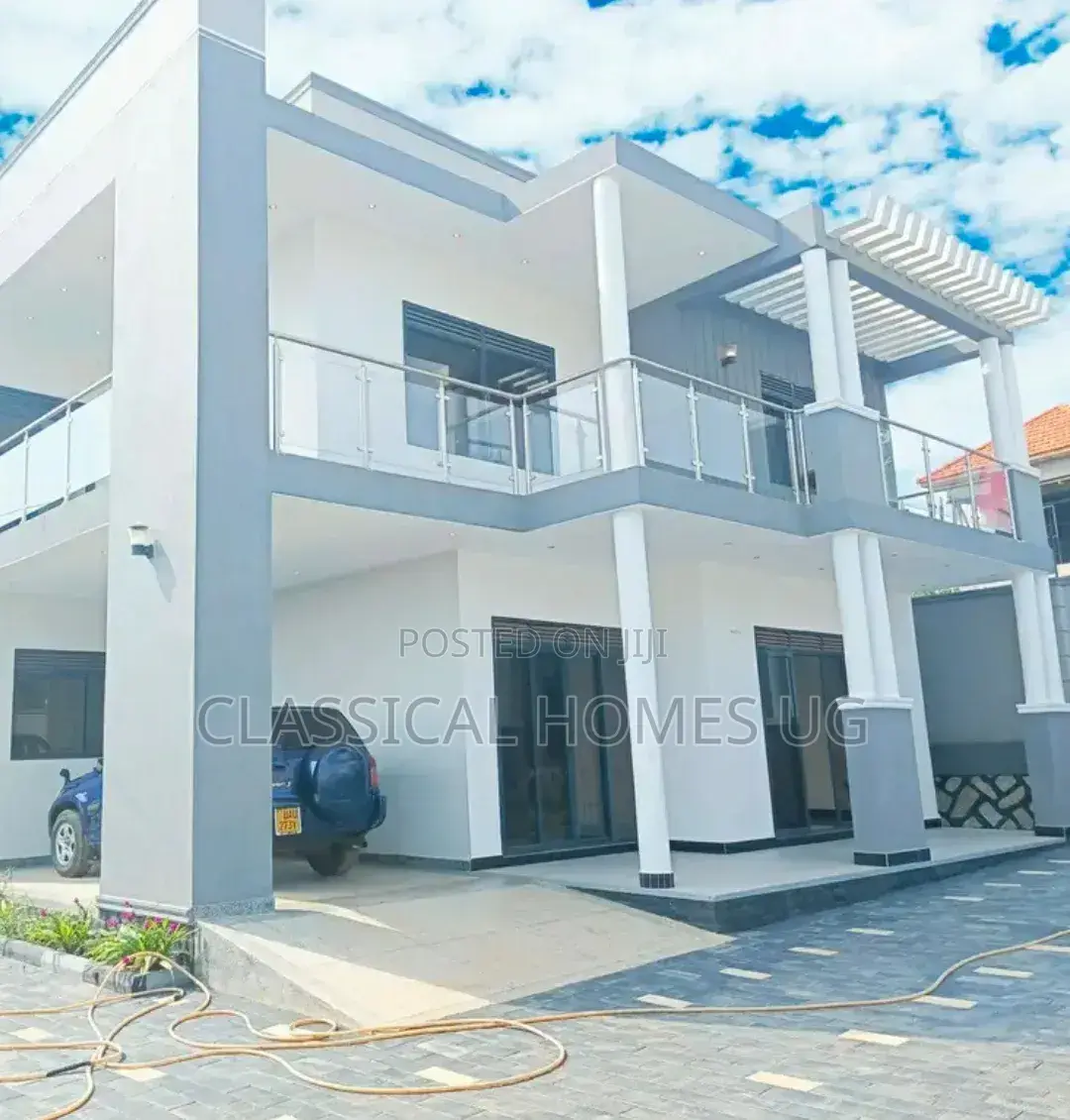 5bdrm Duplex in Kigo Road, Central Division for rent