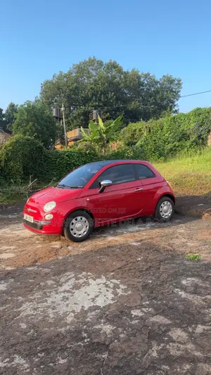 Fiat 500 2015 Red