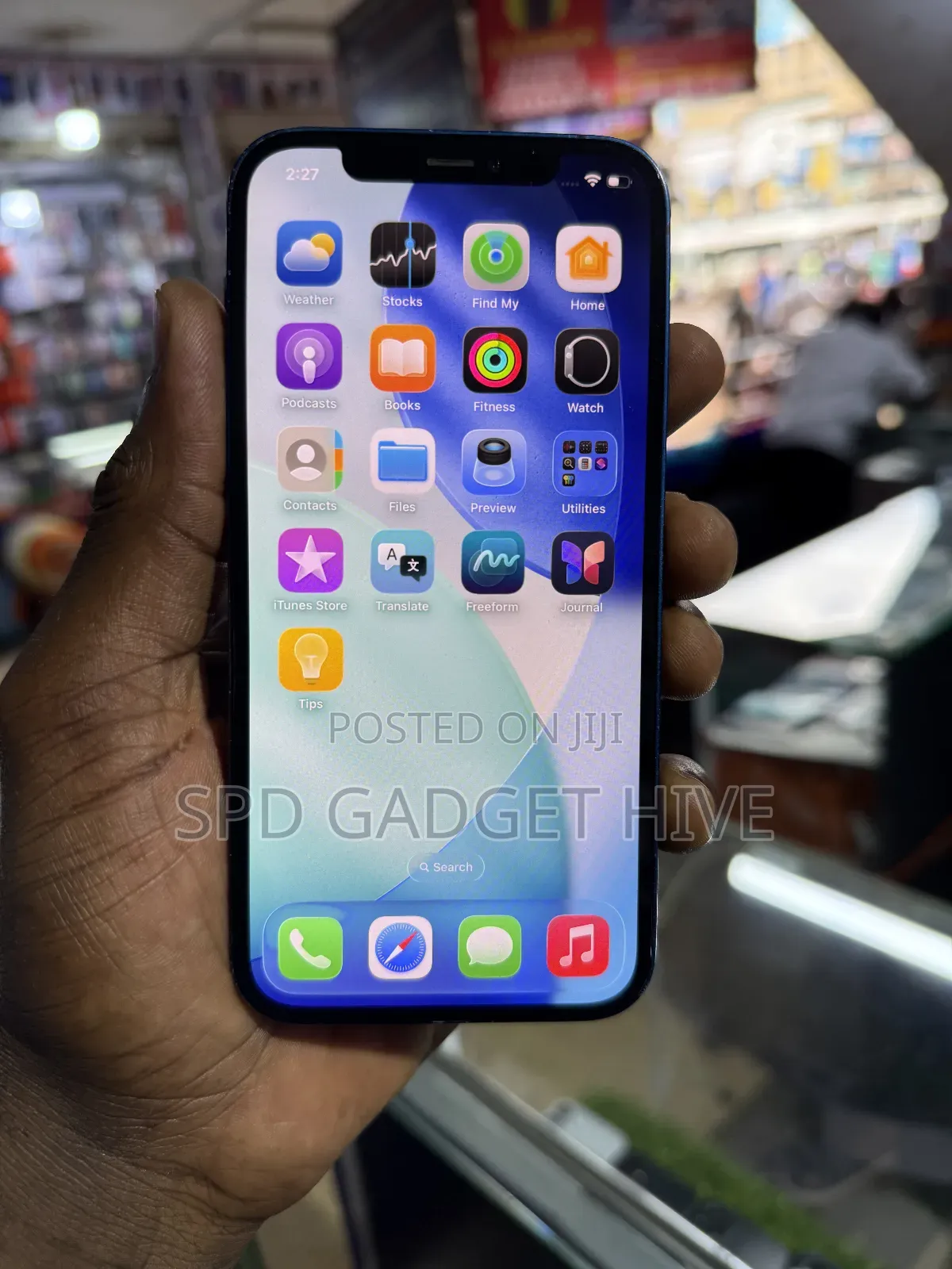 Apple iPhone 12 64 GB