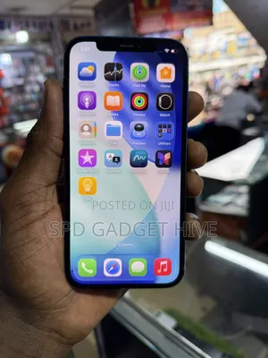 Apple iPhone 12 64 GB
