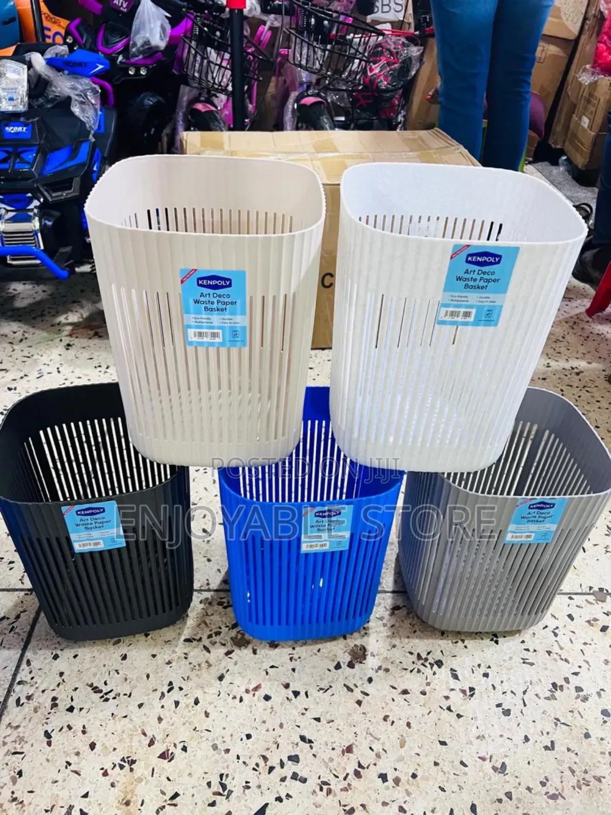 Open Plastic Storage Waste Paper
