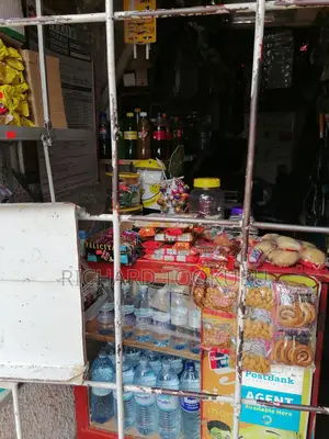 A Shop That Has Many Property