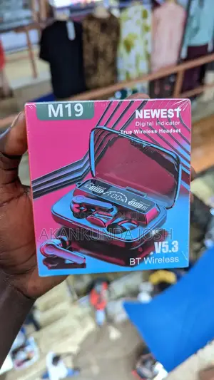 Newest M19 Earbuds