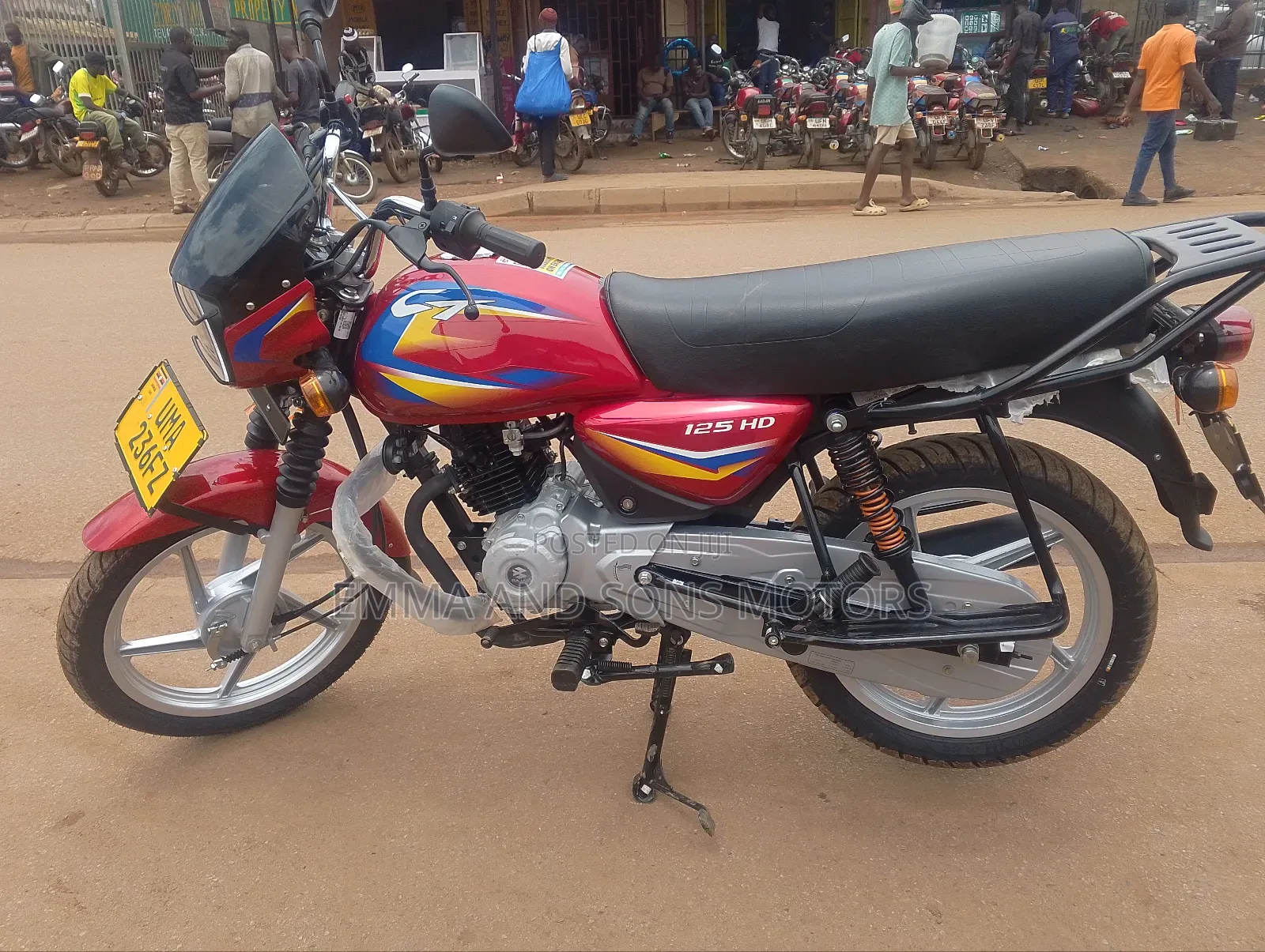 New Bajaj Boxer 125 2025 Red