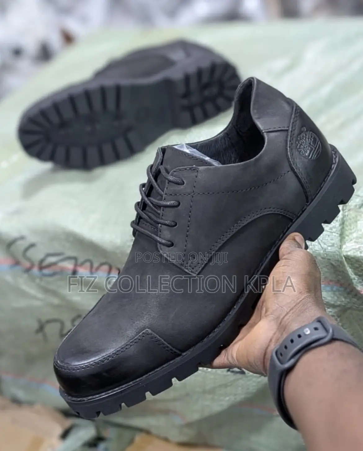 Black Timber Street Low