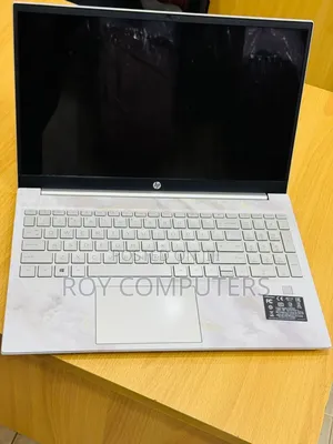 New Laptop HP EliteBook 840 G6 8GB Intel Core i7 SSD 256GB