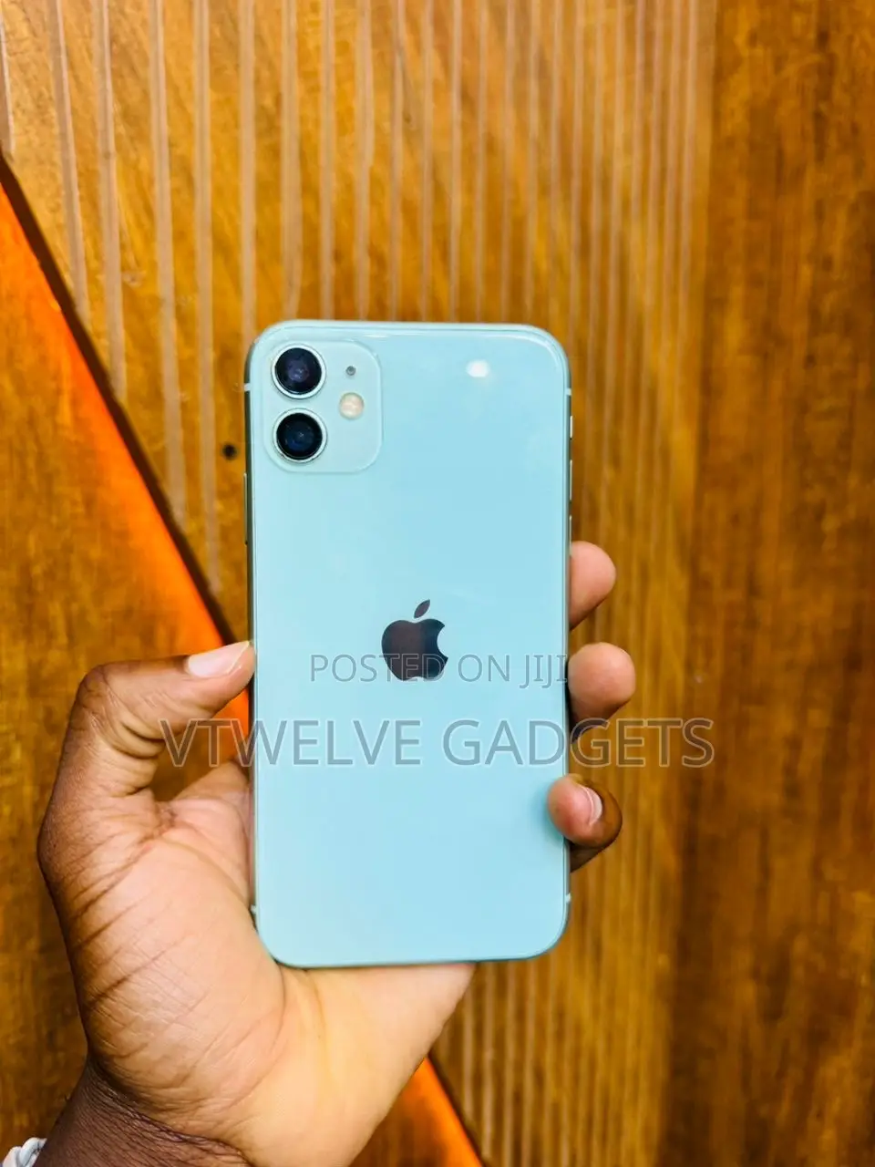 Apple iPhone 11 64 GB Green