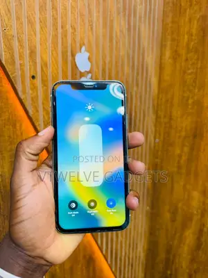 Apple iPhone 11 64 GB Green