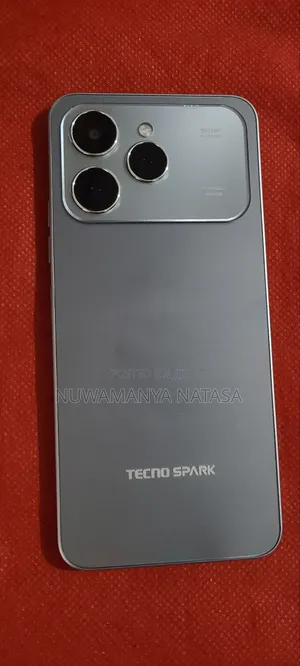 Tecno Spark 40 256 GB Blue