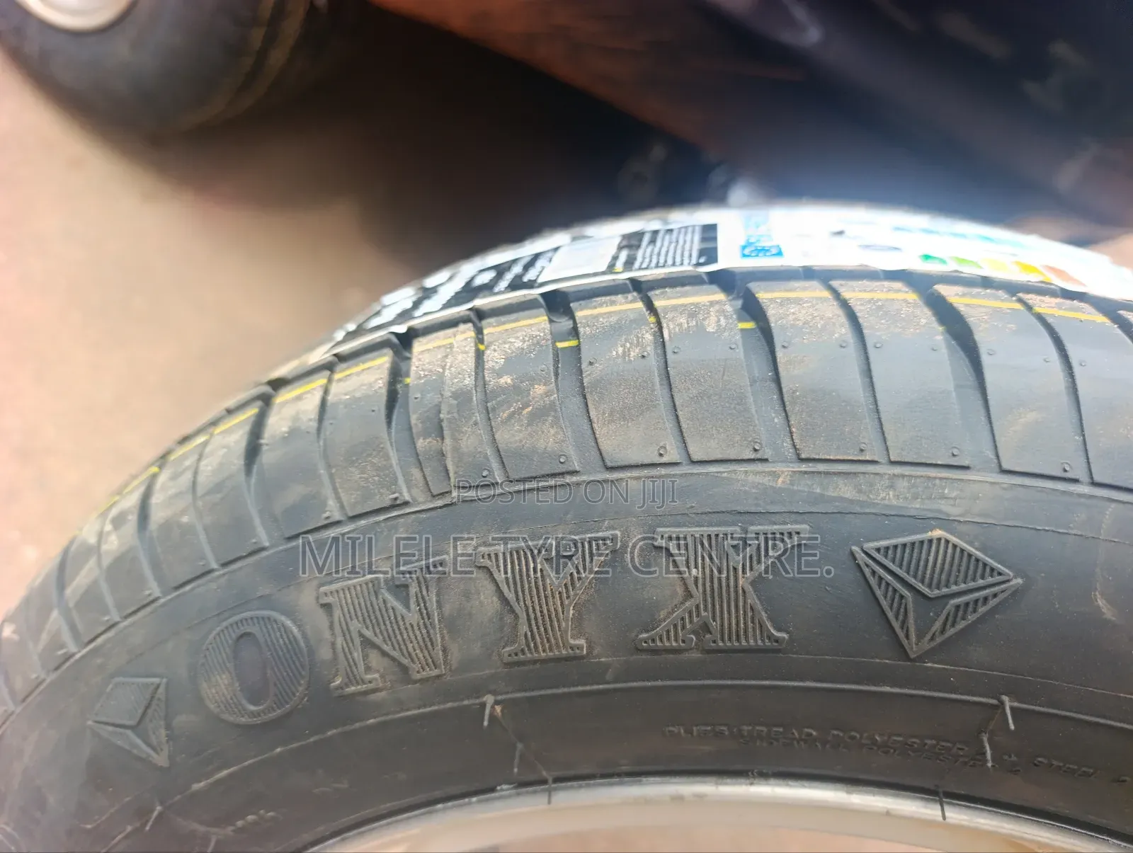 215/60r16 Onyx