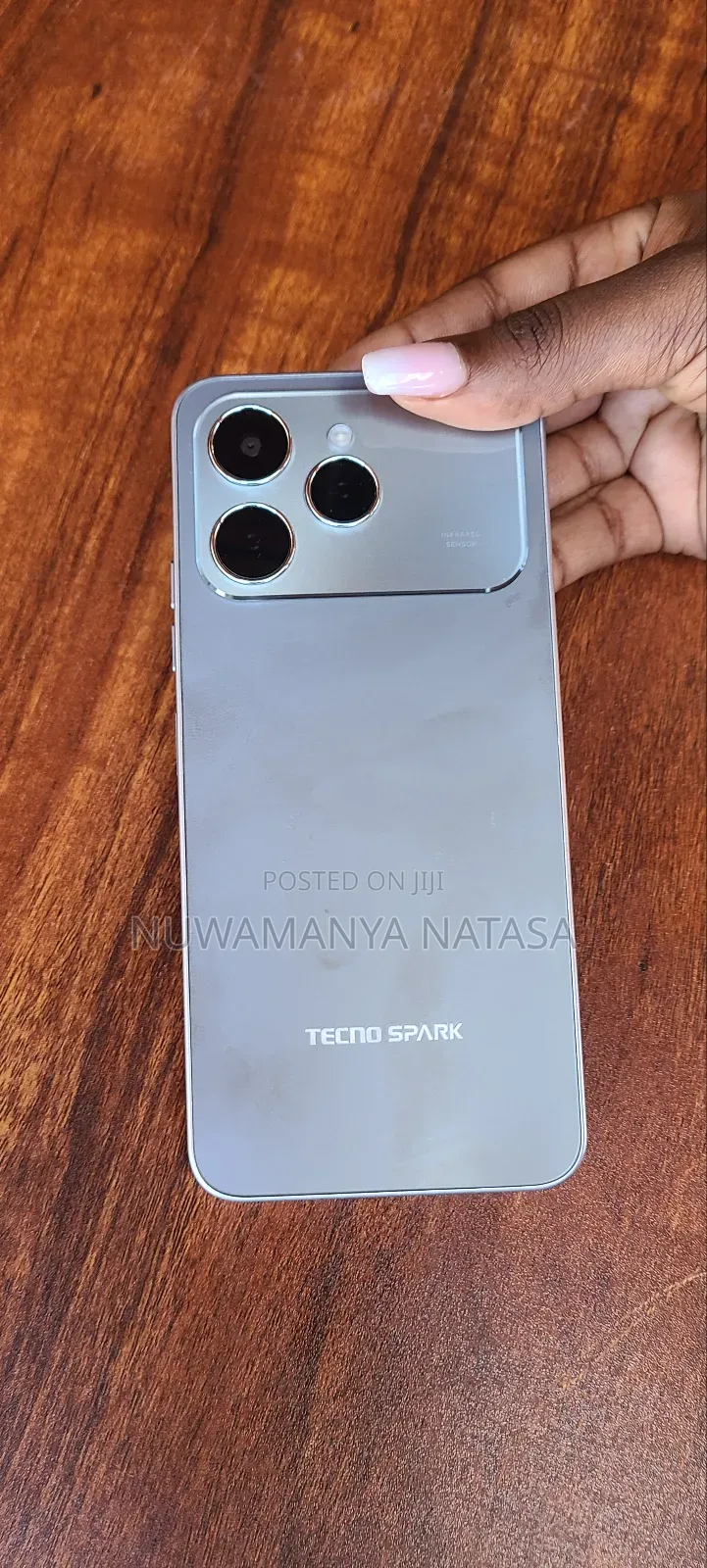 Tecno Spark 40 256 GB Gold