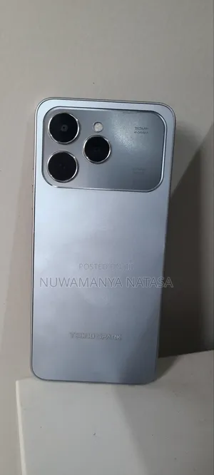 Tecno Spark 40 256 GB Green