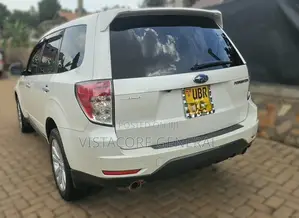 Subaru Forester 2011 White
