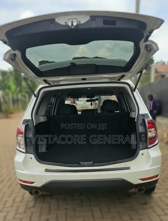 Subaru Forester 2011 White