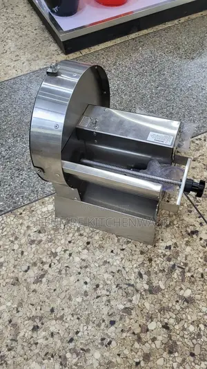 Vegetable and Crisps Cutter