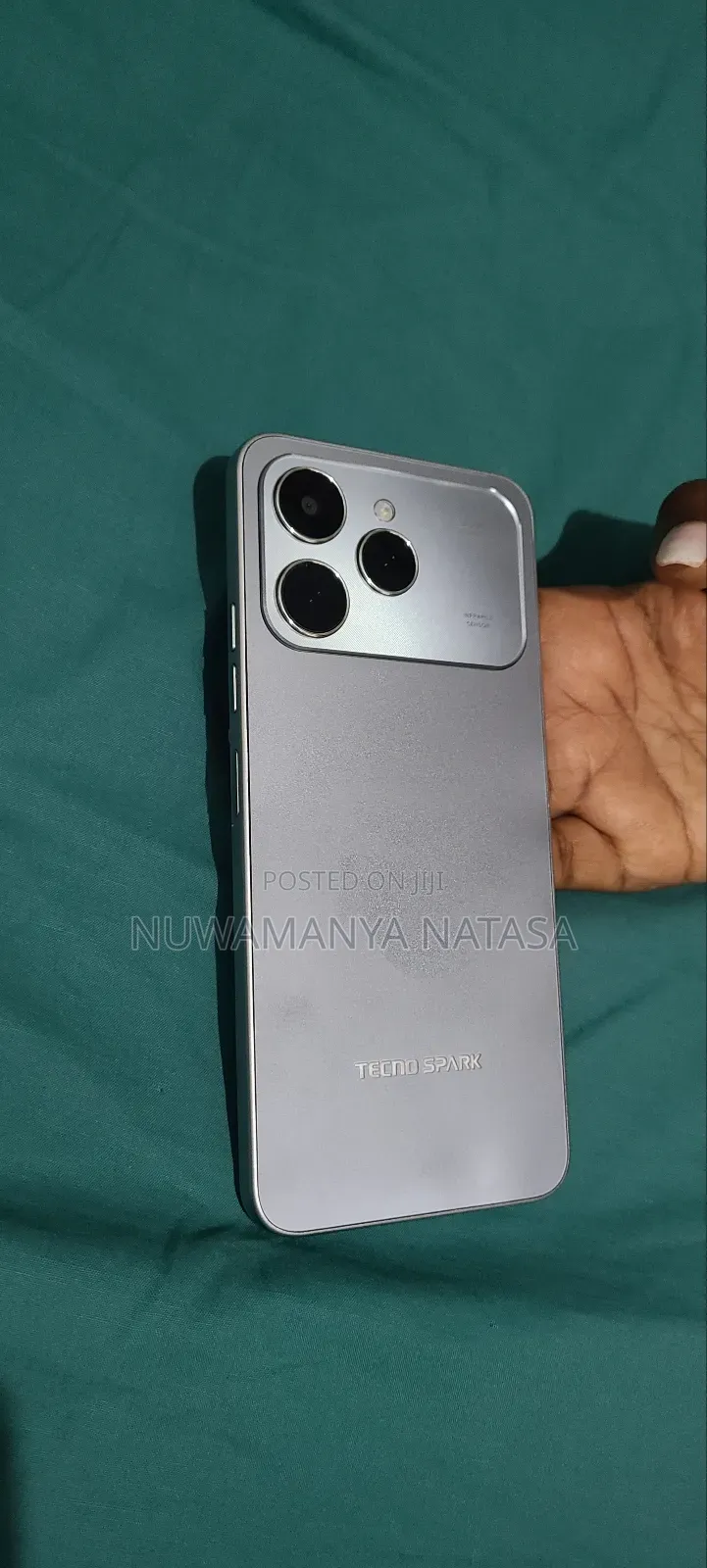 Tecno Spark 40 256 GB Yellow