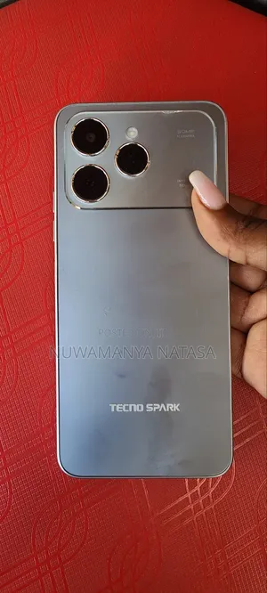 Tecno Spark 40 128 GB Black