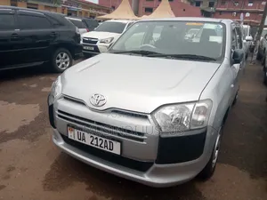 Toyota Succeed 2012 Silver
